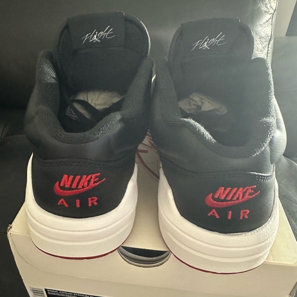 This is a woman’s size 11 Jordan Stadium 90 - Picture 3 of 5